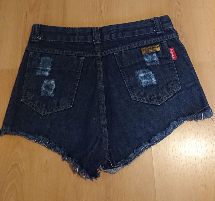 Short cintura subida