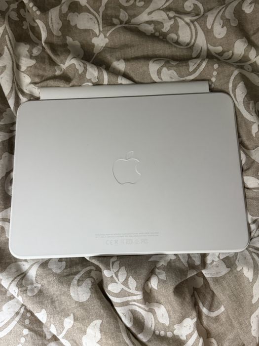 Ipad 10a Geraçao 256 GB + Apple pencil +  Magic Keyboard Folio