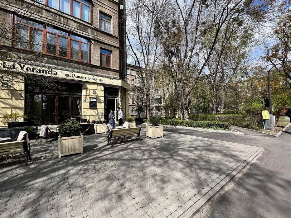 Продаж 3к квартири в Києві, Богомольця вул., 7/14 Без комісії