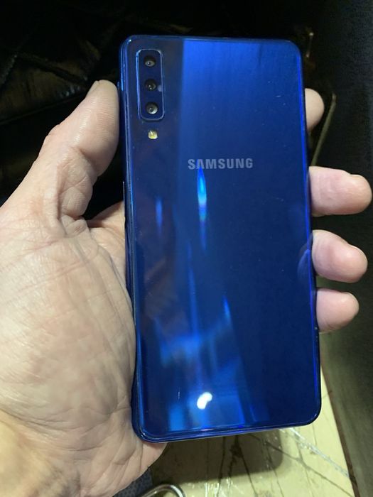 Телефон самсунг!