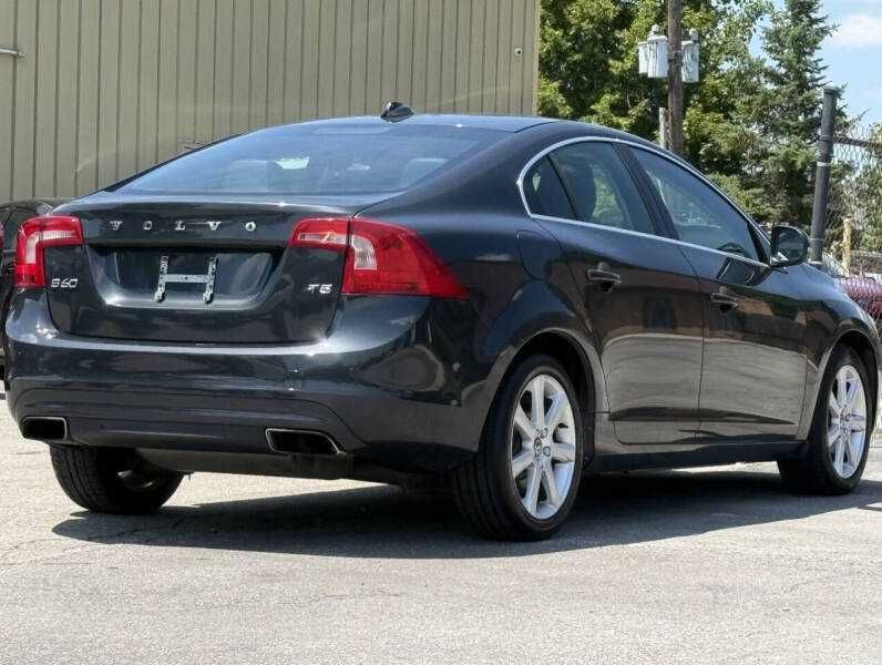 2016 Volvo S60 T5 Drive-E Premier