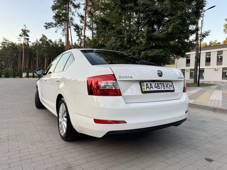 Skoda Octavia 2014 VIN TMBAJ2NE1FB006114 фото оголошення 8 з 24