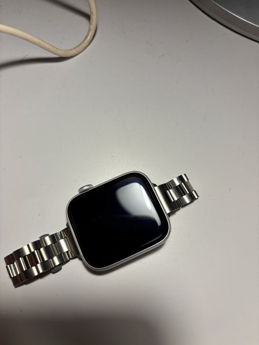Apple Watch  SE  2 generacji GPS 44mm