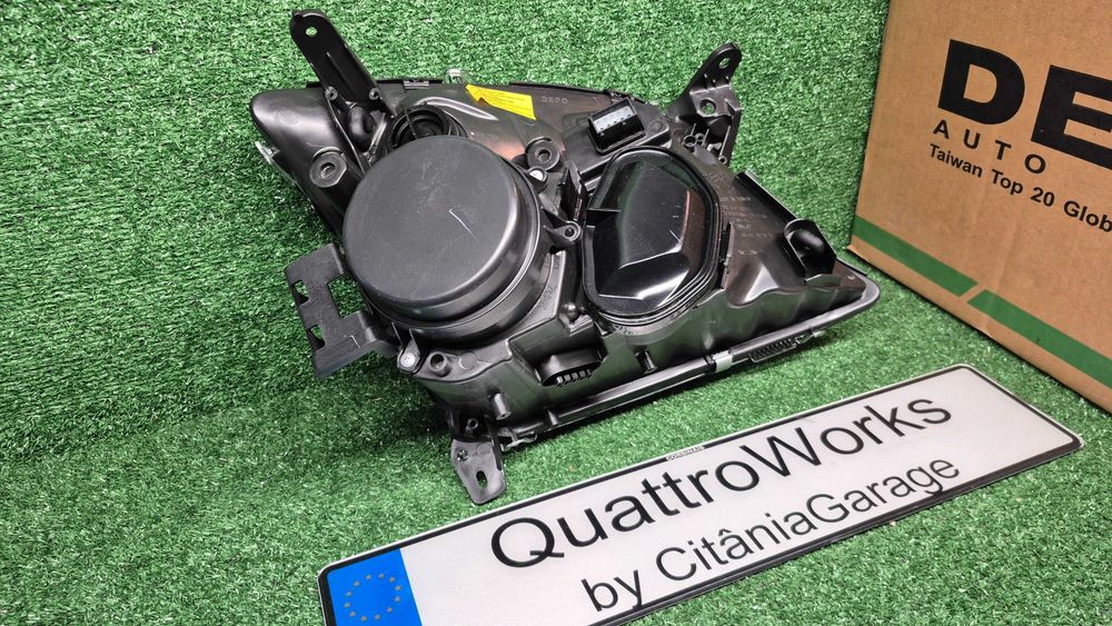 Otica Farol Esquerdo Xenon Opel Vectra C Z02 Signum Z03 2002 a 2008 Ref. 442-1129L-LDHEM NOVO DEPO