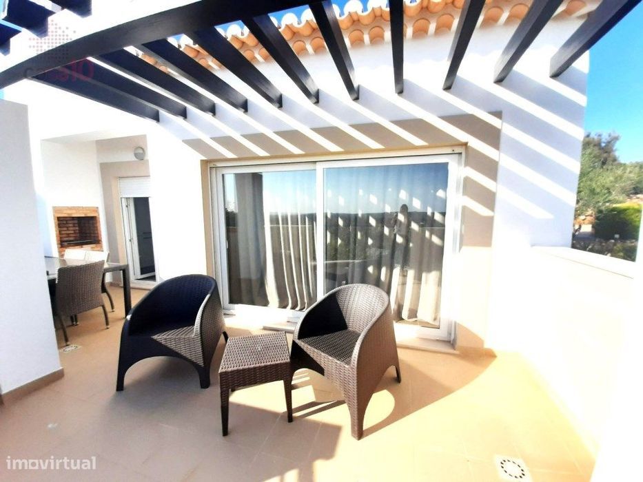 Moradia V3 em Resort de Luxo para arrendar em Portimão