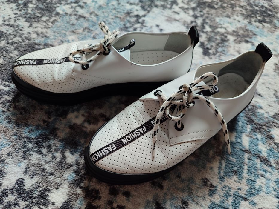 Макасины  кожаные (состояние идеальное)