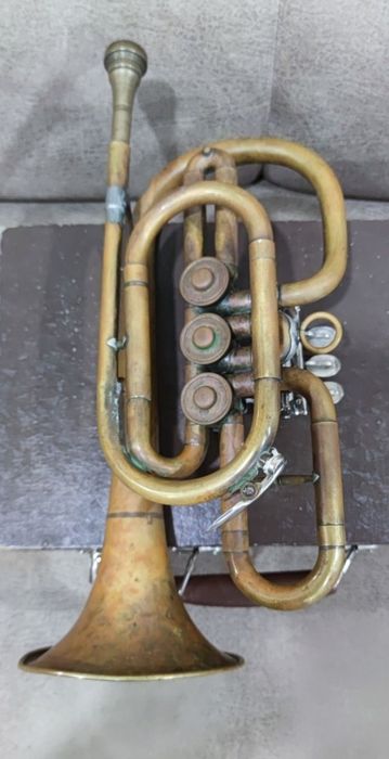 Корнет оркестровий у футлярі