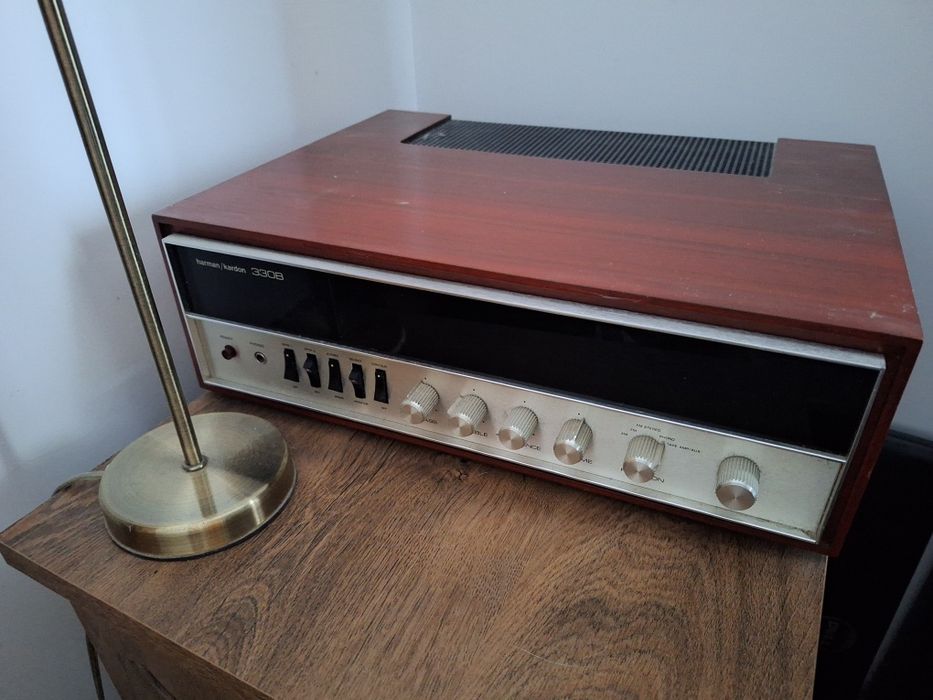 Amplituner Harman Kardon 330B. Classic Vintage. Po całkowitej rewitali