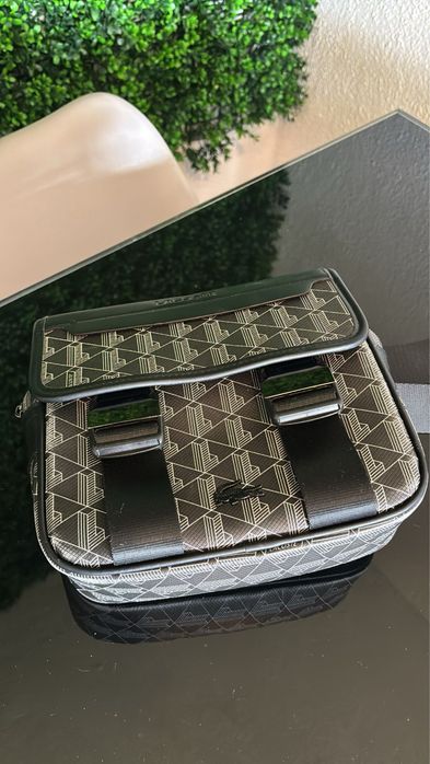 Bolsa da Lacoste