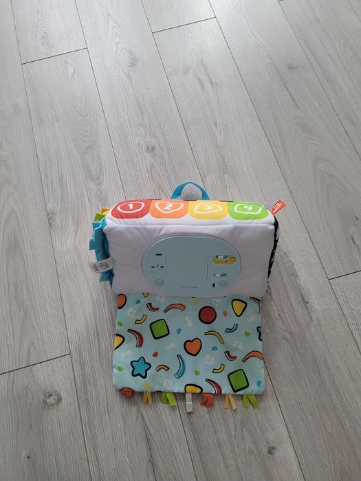 Fisher-Price Miękkie pianinko Baw się i kop HND54