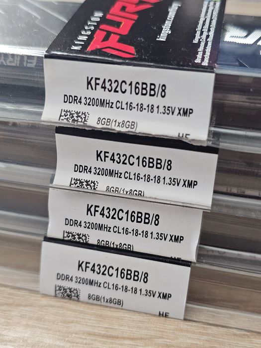 Оперативна пам'ять Kingston hyper X Fury 3200Mhz DDR4 16gb