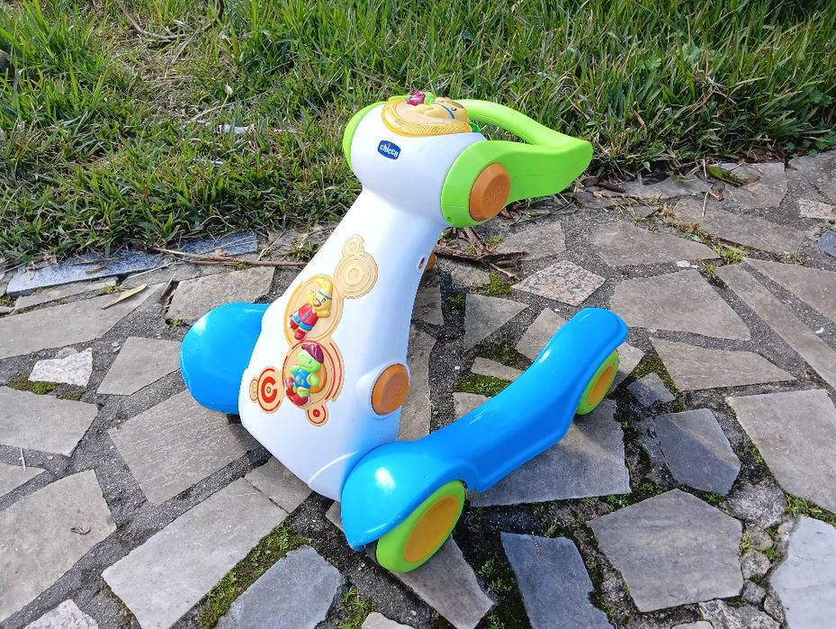 Andador Chicco primeiros passos