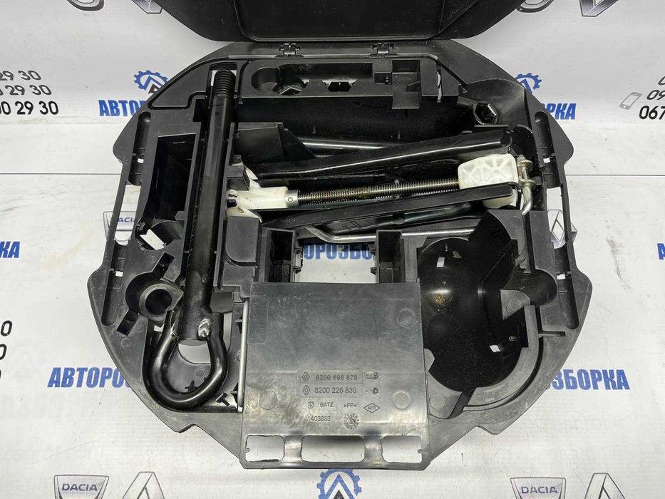 Домкрат Ключ Крюч RENAULT CLIO 3