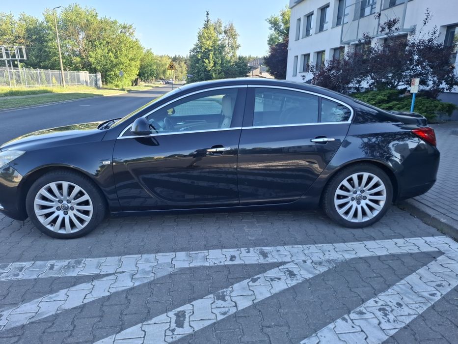 Opel Insigia  2010 rok