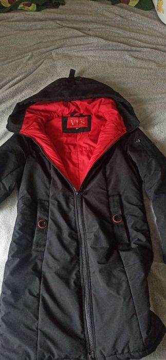 Продам куртку бренду VLS