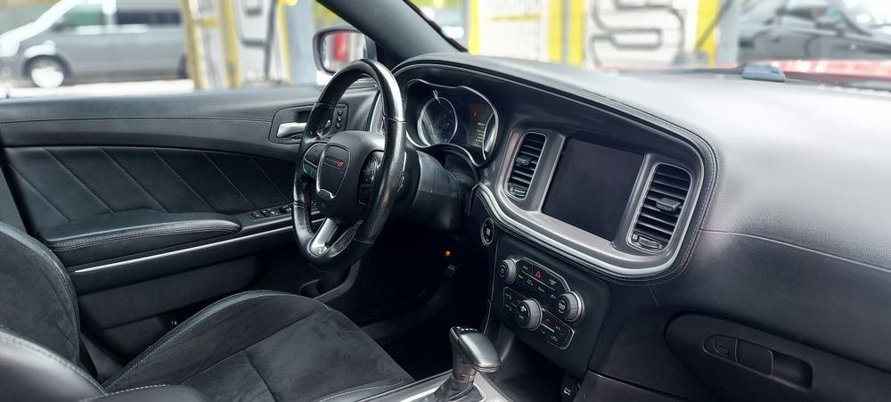 PIĘKNY DODGE CHARGER  R T* 5.7 HEMI * 133000 km Przebieg