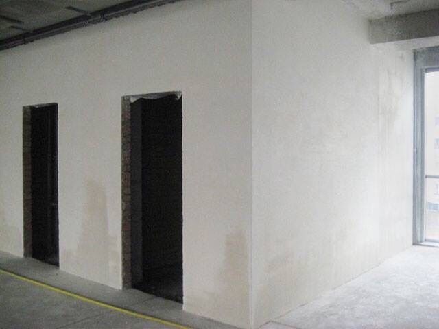 Штукатурка стін гіпсова та варняно цементна, машинна стяжка