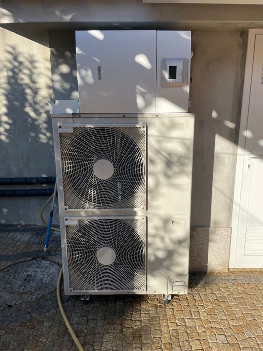 Bomba de calor monofásica Bosch – para peças/reparação – componente eletrónico