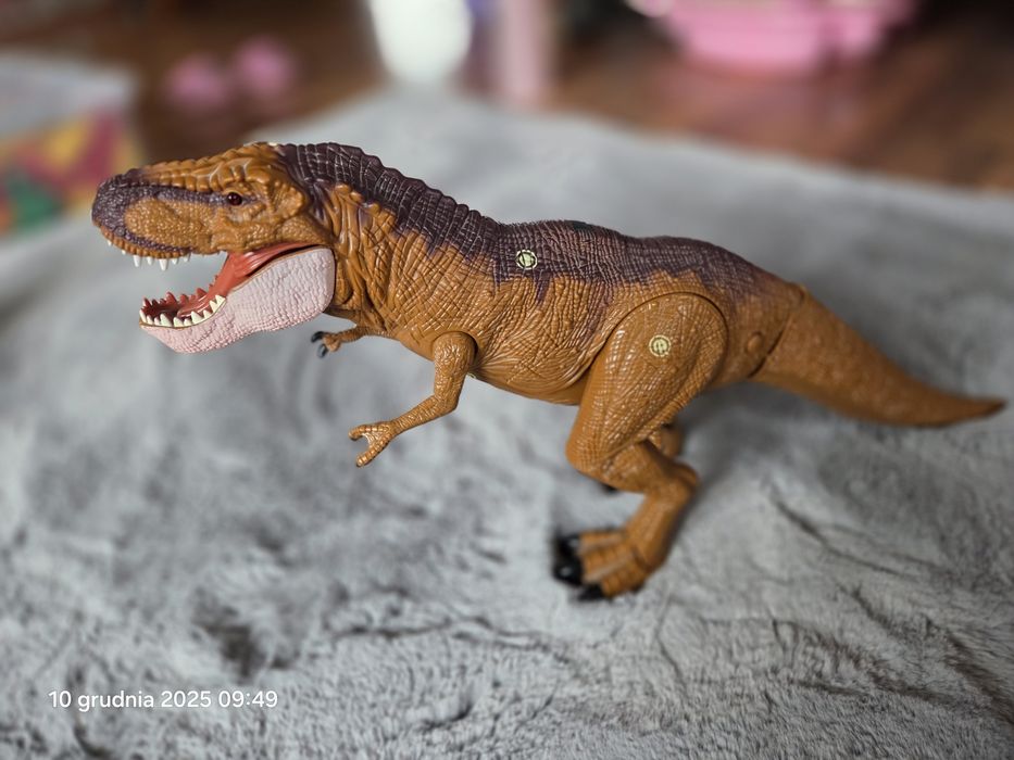 Dinozaur T-Rex 27 cm