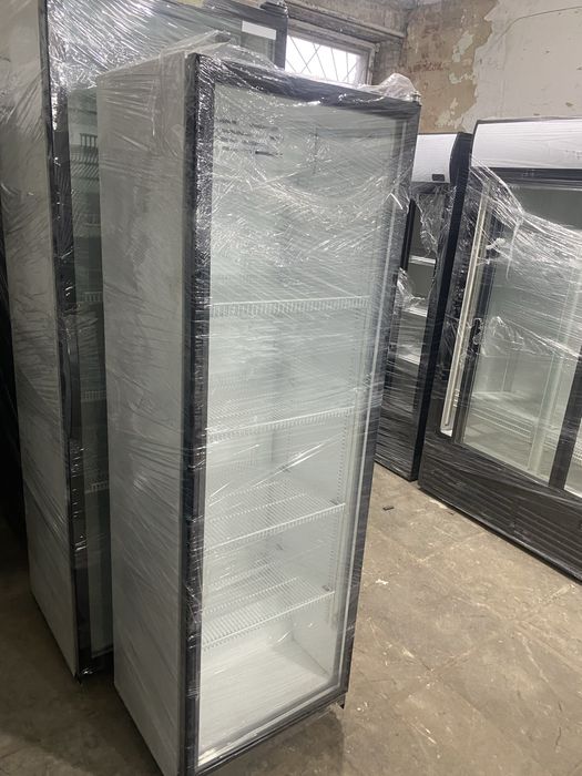 Холодильник витрина регал барный для кафе однодверный двухдверный ларь