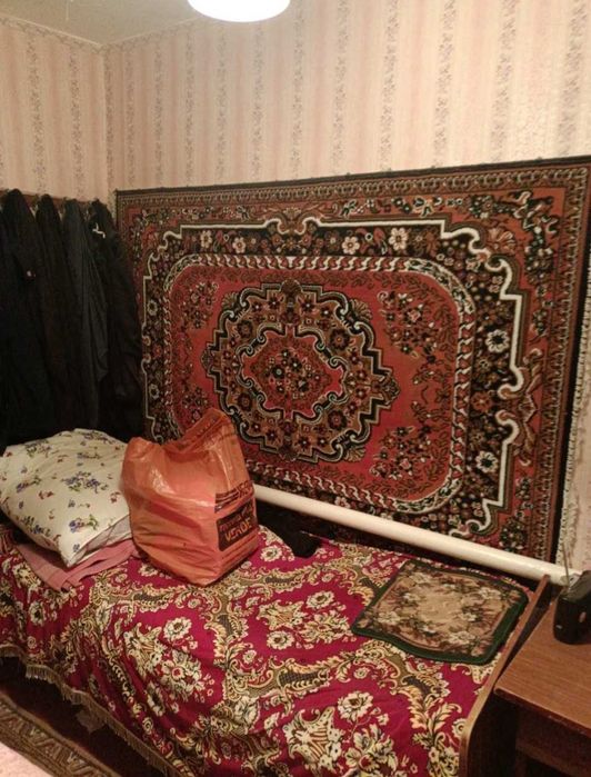 .Продаж доглянутого будинку у Смілі з усіма господарськими спорудами.