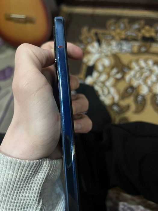 Продам поко x4 pro