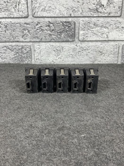 Кнопки електро-склопідйомників BMW E38/E39 Код:978