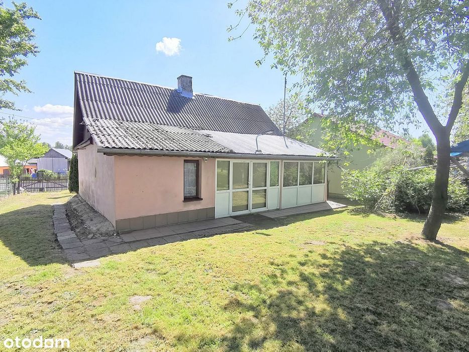 Dom drewniany 80 m2. Działka 38 ar. Wojsławice