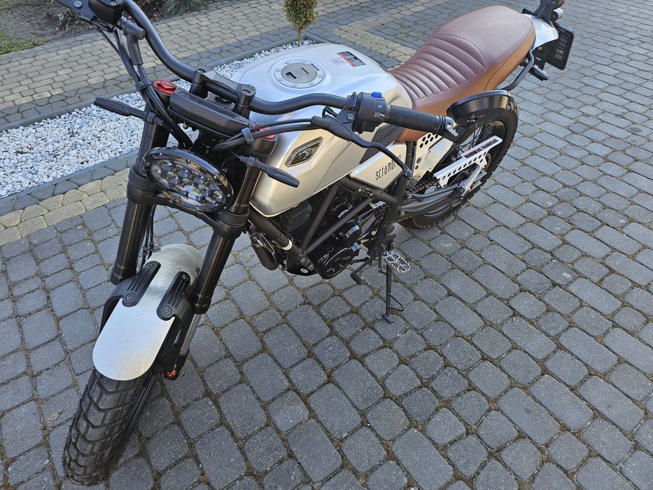 Zipp Scrambler 125 z 2022