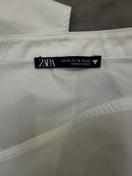 Вкорочена рубашка на 1 плече ZARA
