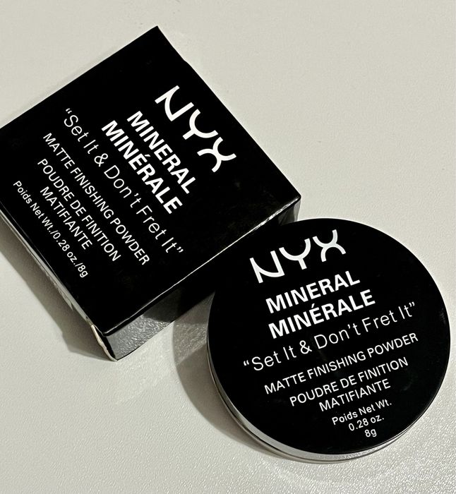 Матуюча пудра від NYX