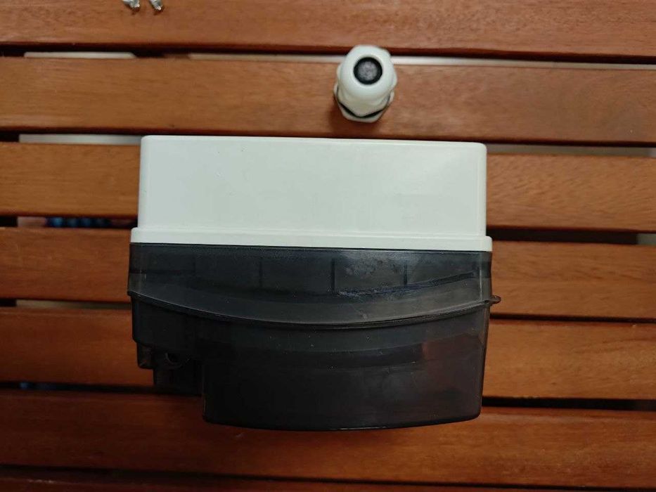 Зовнішній захисний бокс для розетки IP66