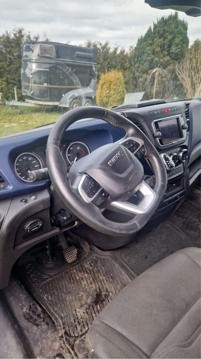 Iveco Daily chłodnia winda automat