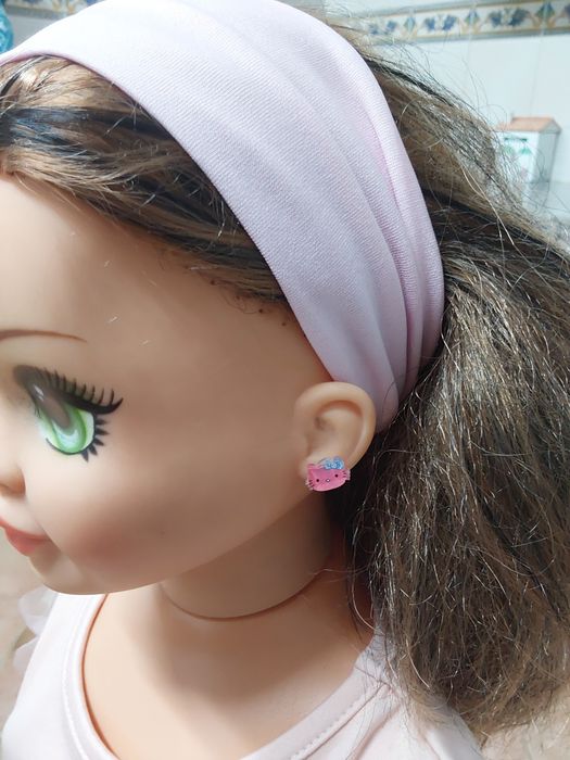 BONECA GRANDE,ANTIGA E RESISTENTE.Casa,Criança,Decoração,Colecção.