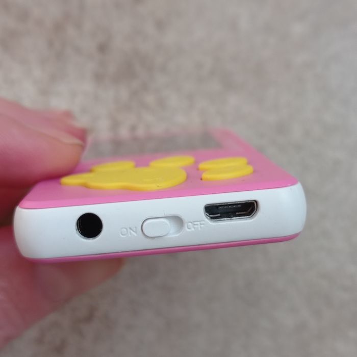 Детский MP3-плеер WiWOO B4