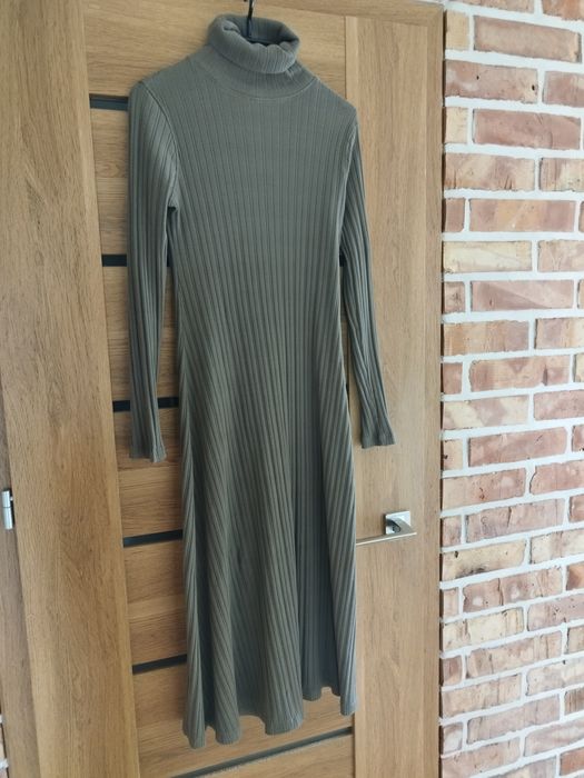 Zara sukienka prążek