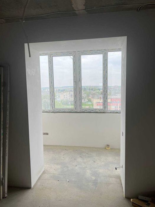 Продаж квартири "вільне планування"