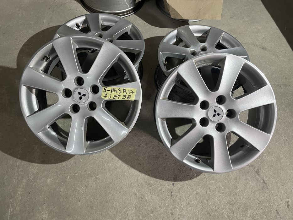 Диски титани 5-114.3r17 Mitsubishi