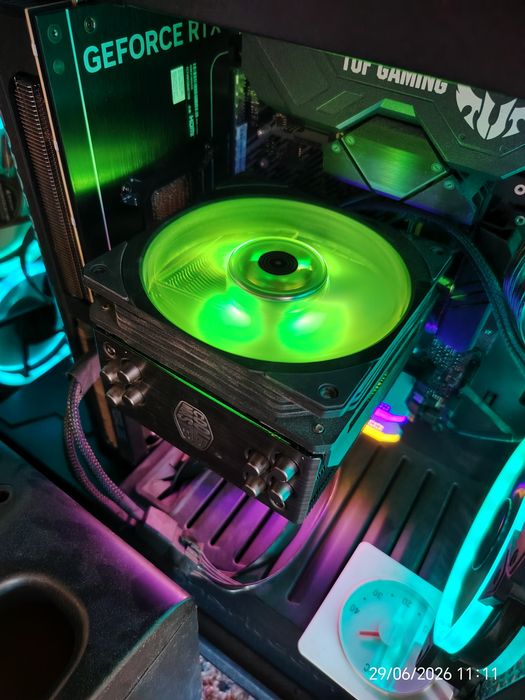 CPU AMD Ryzen 7 5700x + cooler master hyper 212 rgb