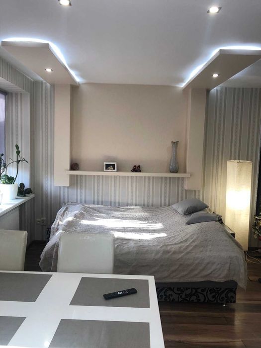 Продаж неймовірно гарної квартири-студії в ЦЕНТРІ VS ID: 37124