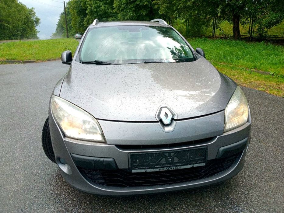 Renault Megane 3 універсал 1,5 дизель 110 сил сірий / Рено Меган