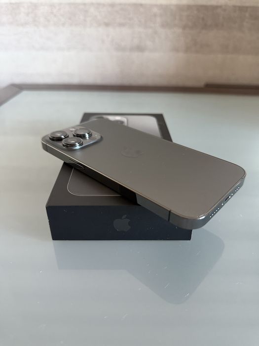 iPhone 13 Pro Apple