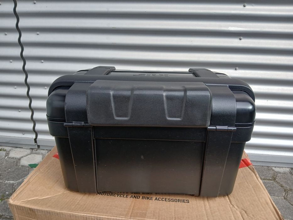 Top case givi trekker