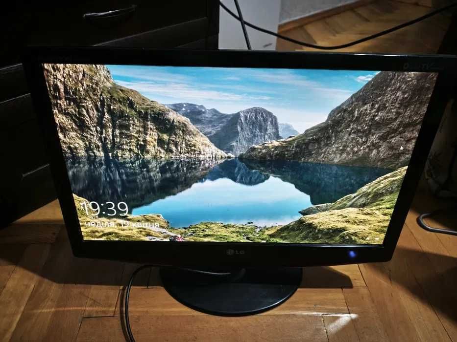Телевізор (монітор) LG Flatron M227WDP-PC