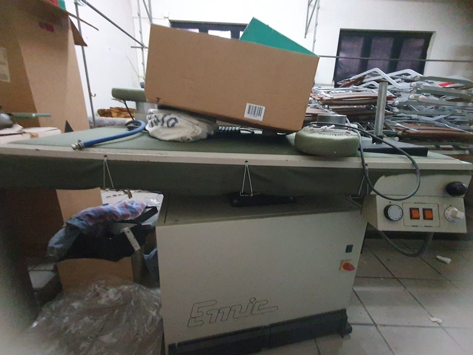 Máquina de passar a ferro Industrial