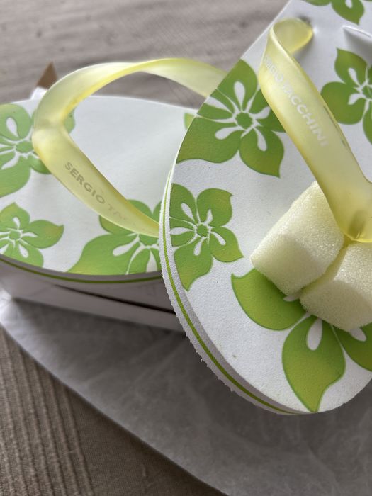 Вʼєтнамки Sergio Tacchini р.42