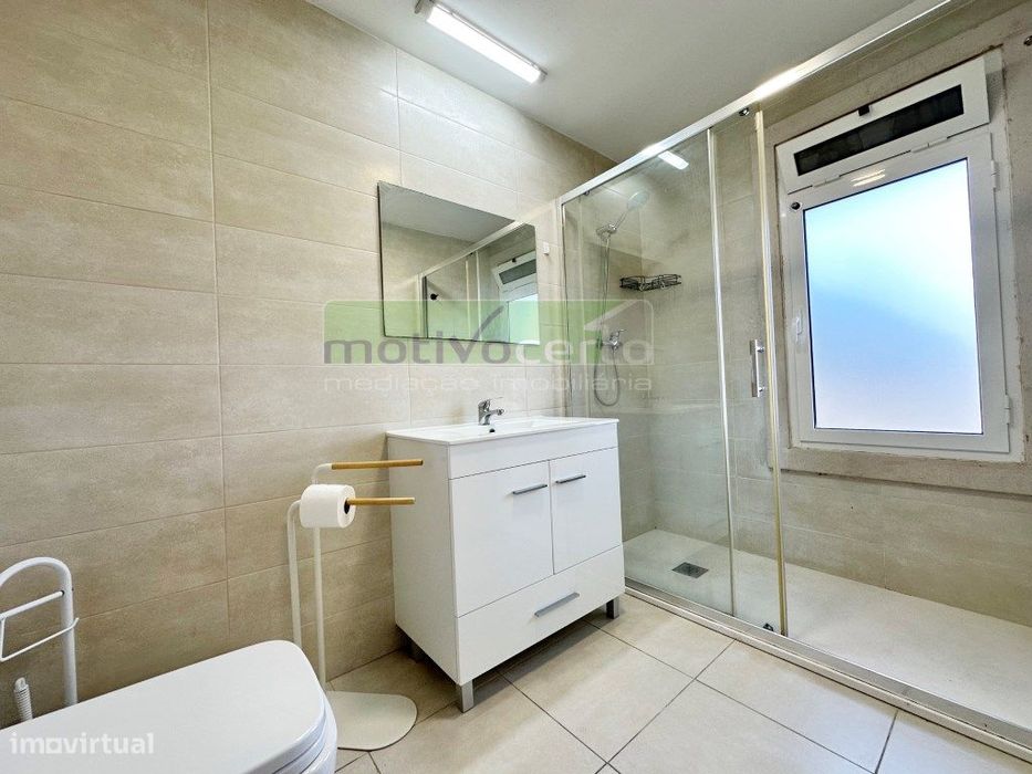 Magnífico T4 Remodelado em Marvila, Lisboa. Pronto Habitar.