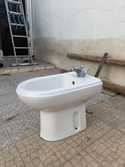 Conjunto WC (sanita + bidé + coluna)