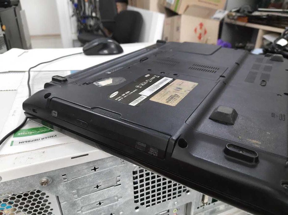 Ноутбук Samsung R60