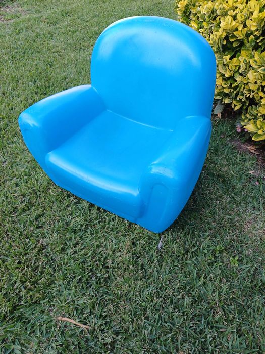 Sofá em plástico Chicco